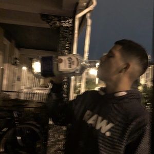 Meet your Posher, Chris